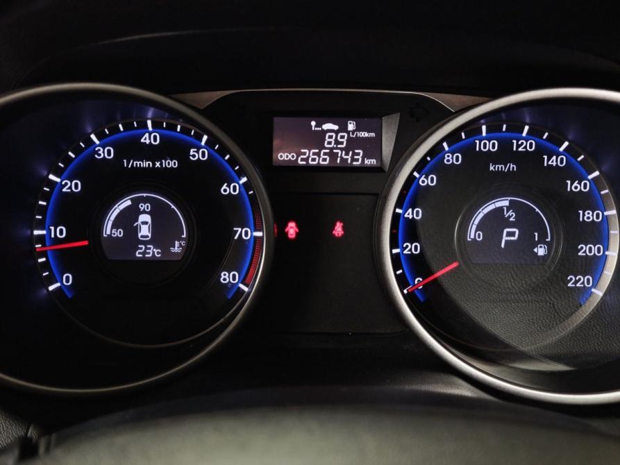 Hyundai ix35 I Рестайлинг Москва  - изображение 18