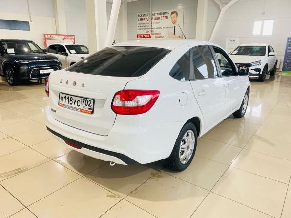 Lada (ВАЗ) Granta I Рестайлинг с пробегом 2024 года, цена 888 000 рублей, 7500 км, лифтбек, Автокод Объявления