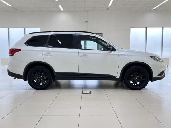 Mitsubishi Outlander III Рестайлинг 3 с пробегом 2020 года, цена 2 650 000 рублей, 63500 км, внедорожник, Автокод Объявления