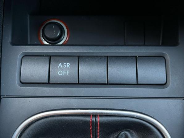 Volkswagen Jetta VI с пробегом 2014 года, цена 640 000 рублей, 282000 км, седан, Автокод Объявления