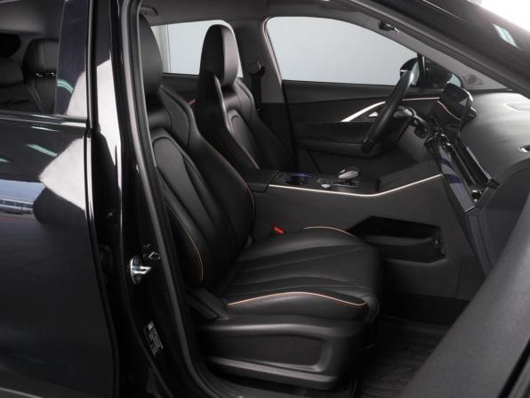 Omoda C5 I с пробегом 2023 года, цена 1 849 000 рублей, 37804 км, внедорожник, Автокод Объявления