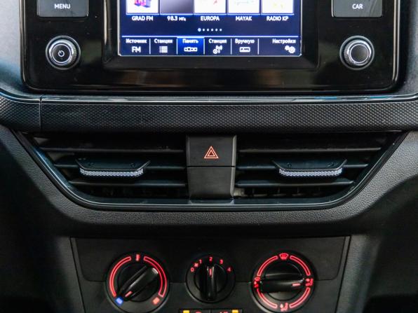 Volkswagen Polo VI с пробегом 2021 года, цена 1 598 000 рублей, 93090 км, лифтбек, Автокод Объявления