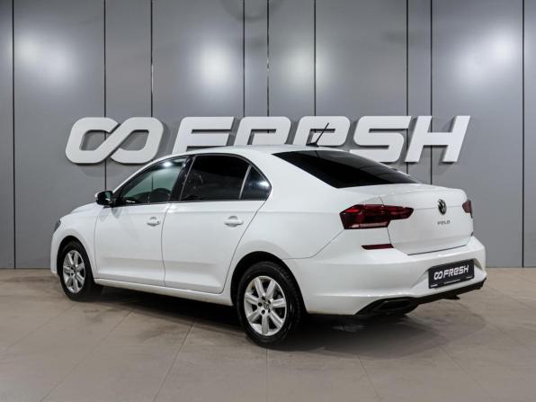 Volkswagen Polo VI с пробегом 2021 года, цена 1 699 000 рублей, 112127 км, лифтбек, Автокод Объявления