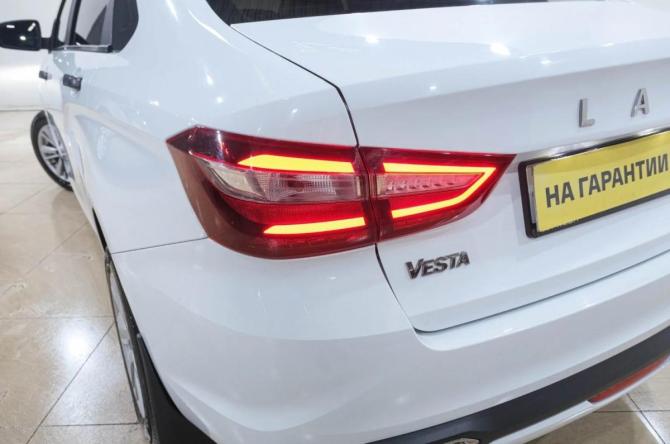 Lada (ВАЗ) Vesta I Рестайлинг (NG) с пробегом 2024 года, цена 1 049 000 рублей, 85000 км, седан, Автокод Объявления