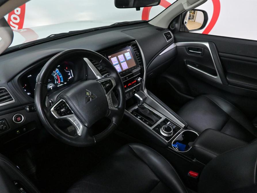Mitsubishi Montero Sport III Рестайлинг Москва  - изображение 8
