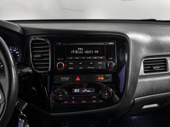 Mitsubishi Outlander III Рестайлинг 3 с пробегом 2018 года, цена 1 649 000 рублей, 219485 км, внедорожник, Автокод Объявления