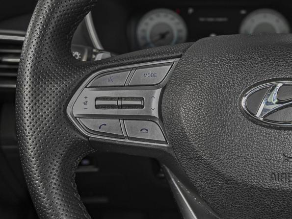 Hyundai Santa Fe IV Рестайлинг с пробегом 2021 года, цена 3 348 000 рублей, 128697 км, внедорожник, Автокод Объявления