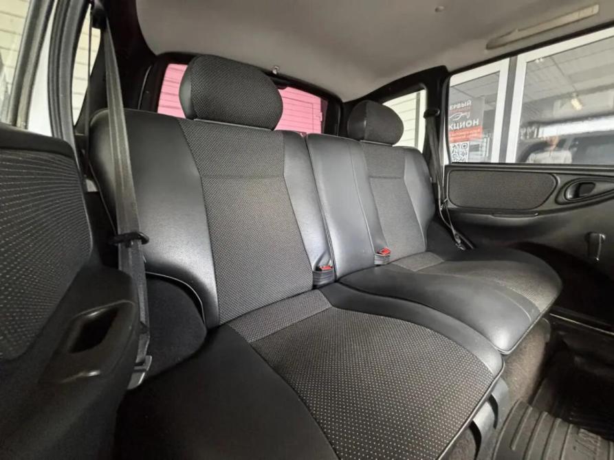 Chevrolet Niva I Краснодар  - изображение 12