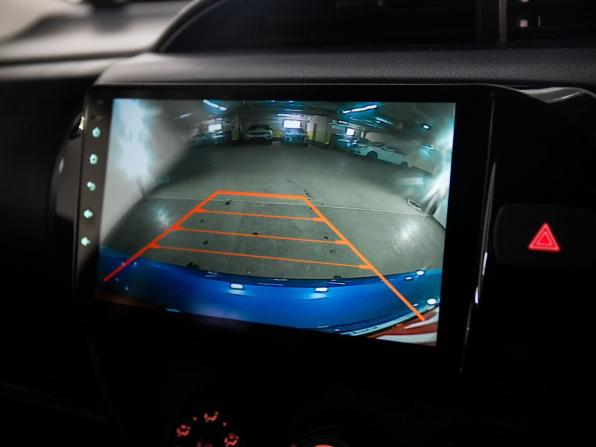Toyota Vitz III (XP130) Рестайлинг 2 с пробегом 2017 года, цена 1 038 500 рублей, 44824 км, хэтчбек, Автокод Объявления