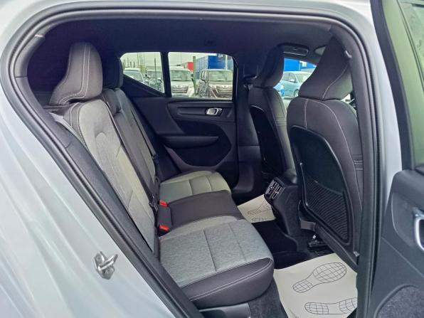 Volvo XC40 I с пробегом 2021 года, цена 2 599 995 рублей, 74745 км, внедорожник, Автокод Объявления