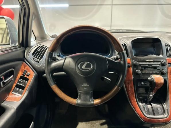 Lexus RX I с пробегом 2001 года, цена 780 000 рублей, 187000 км, внедорожник, Автокод Объявления
