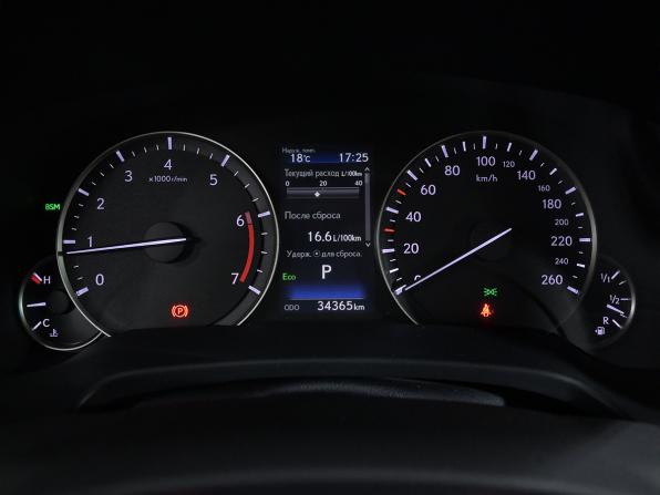 Lexus RX IV Рестайлинг с пробегом 2021 года, цена 5 790 000 рублей, 34500 км, внедорожник, Автокод Объявления