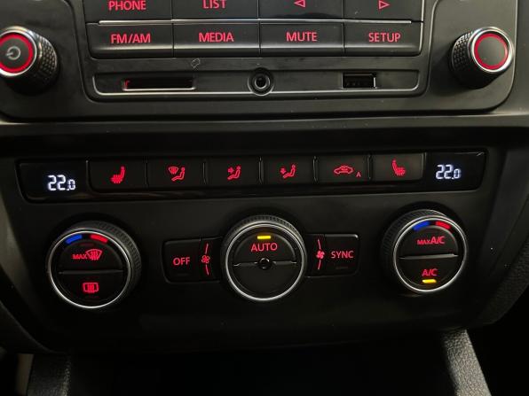 Volkswagen Jetta VI Рестайлинг с пробегом 2016 года, цена 1 580 000 рублей, 58114 км, седан, Автокод Объявления