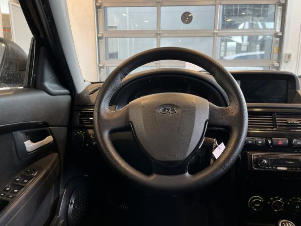 Lada (ВАЗ) Priora I Рестайлинг с пробегом 2014 года, цена 394 000 рублей, 215806 км, седан, Автокод Объявления