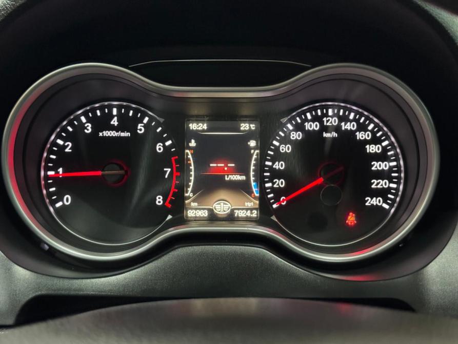 FAW Besturn X80 I Рестайлинг Набережные Челны  - изображение 15