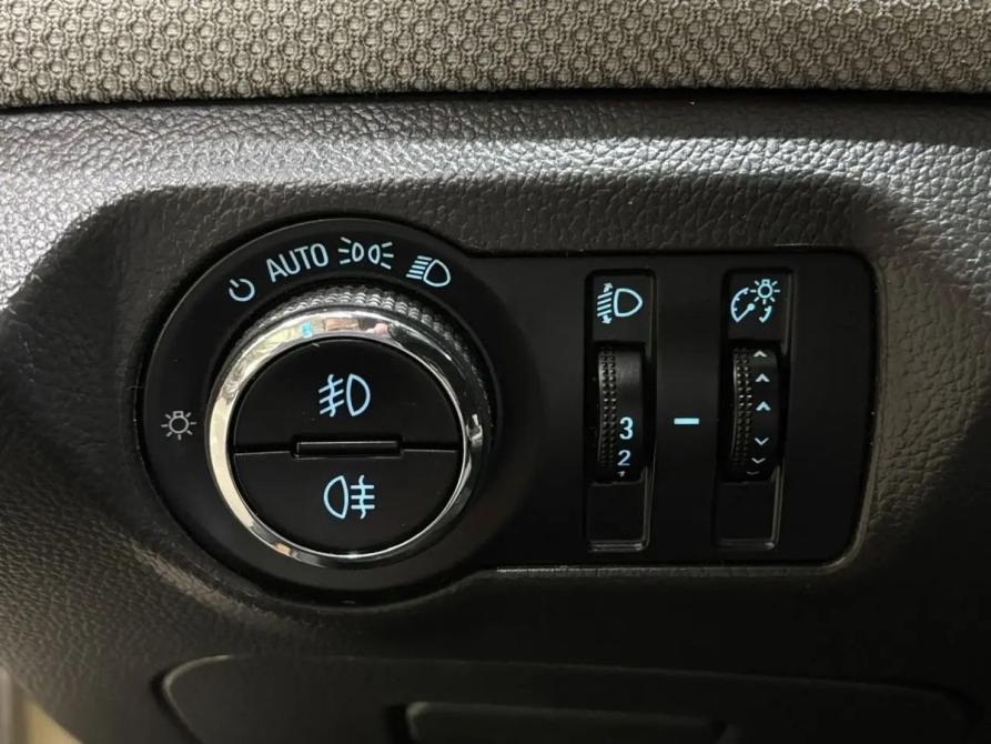 Chevrolet Cruze I Рестайлинг Саратов  - изображение 13