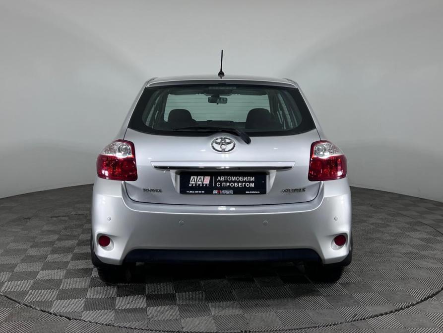 Toyota Auris I Рестайлинг Ростов-на-Дону  - изображение 7