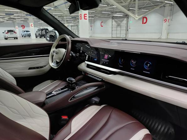 Geely Monjaro I с пробегом 2023 года, цена 2 949 000 рублей, 110153 км, внедорожник, Автокод Объявления