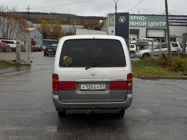 Toyota HiAce H100 с пробегом 2003 года, цена 699 000 рублей, 431000 км, минивэн, Автокод Объявления