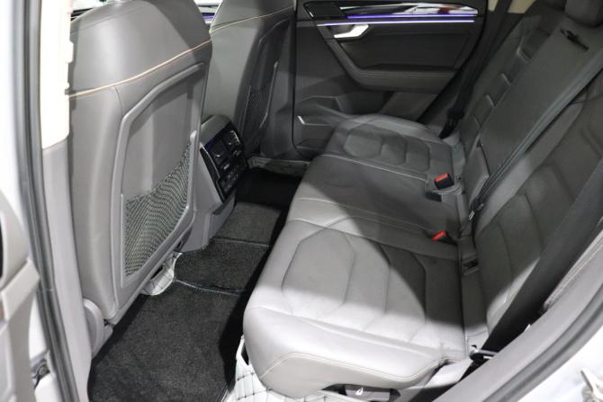 Volkswagen Touareg III с пробегом 2020 года, цена 4 735 000 рублей, 140939 км, внедорожник, Автокод Объявления