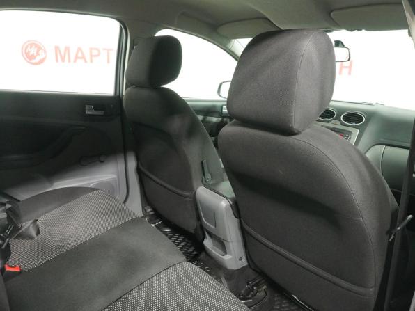 Ford Focus II Рестайлинг с пробегом 2011 года, цена 589 000 рублей, 150846 км, хэтчбек, Автокод Объявления