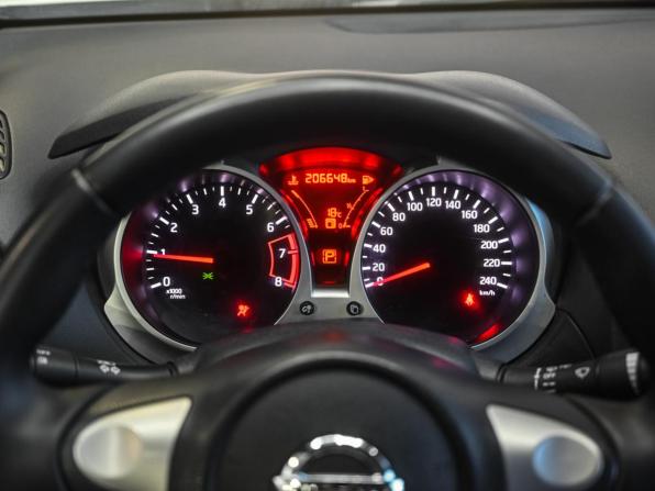 Nissan Juke I с пробегом 2013 года, цена 929 000 рублей, 206559 км, внедорожник, Автокод Объявления