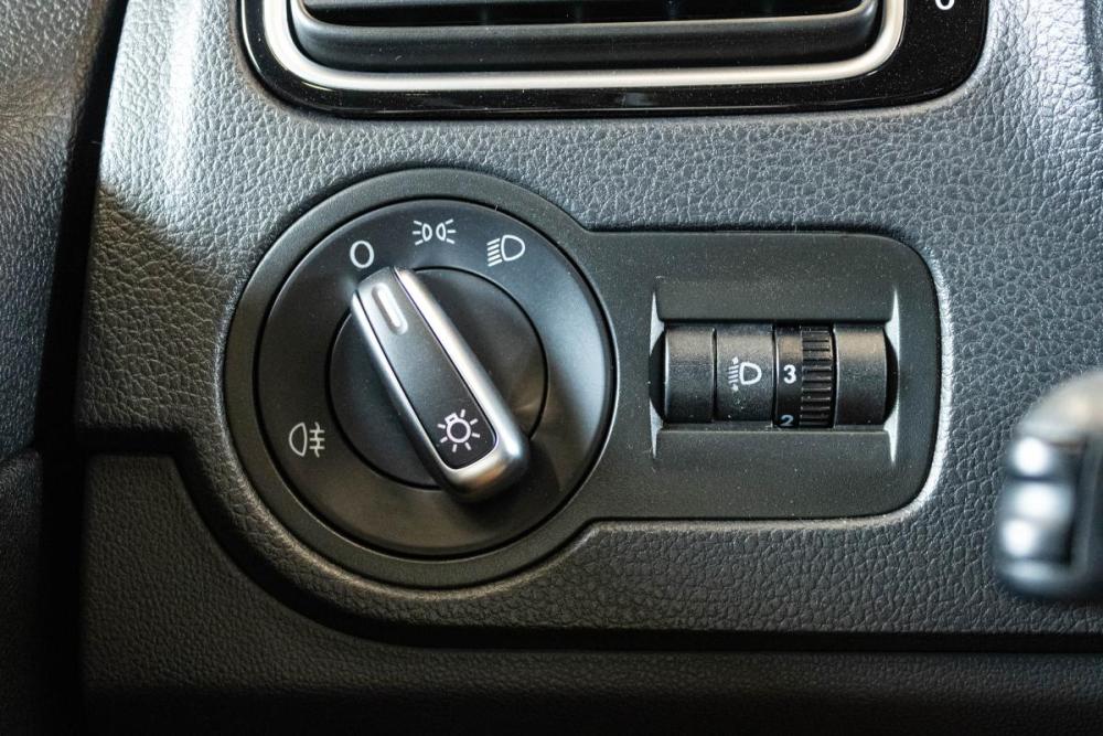 Volkswagen Polo V Рестайлинг Уфа  - изображение 15