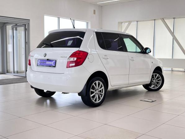 Skoda Fabia II Рестайлинг с пробегом 2013 года, цена 790 000 рублей, 120000 км, хэтчбек, Автокод Объявления