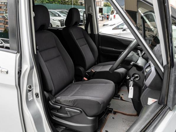Nissan Serena V (C27) с пробегом 2017 года, цена 1 850 000 рублей, 189941 км, минивэн, Автокод Объявления