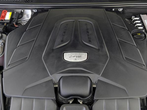 Porsche Cayenne III с пробегом 2018 года, цена 5 555 000 рублей, 91640 км, внедорожник, Автокод Объявления