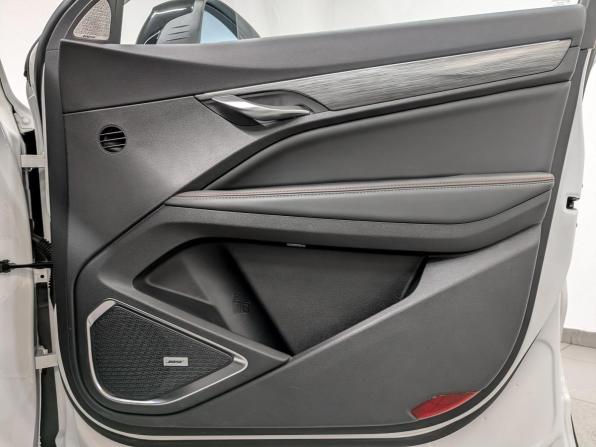 Geely Tugella I Рестайлинг с пробегом 2023 года, цена 2 775 000 рублей, 53696 км, внедорожник, Автокод Объявления