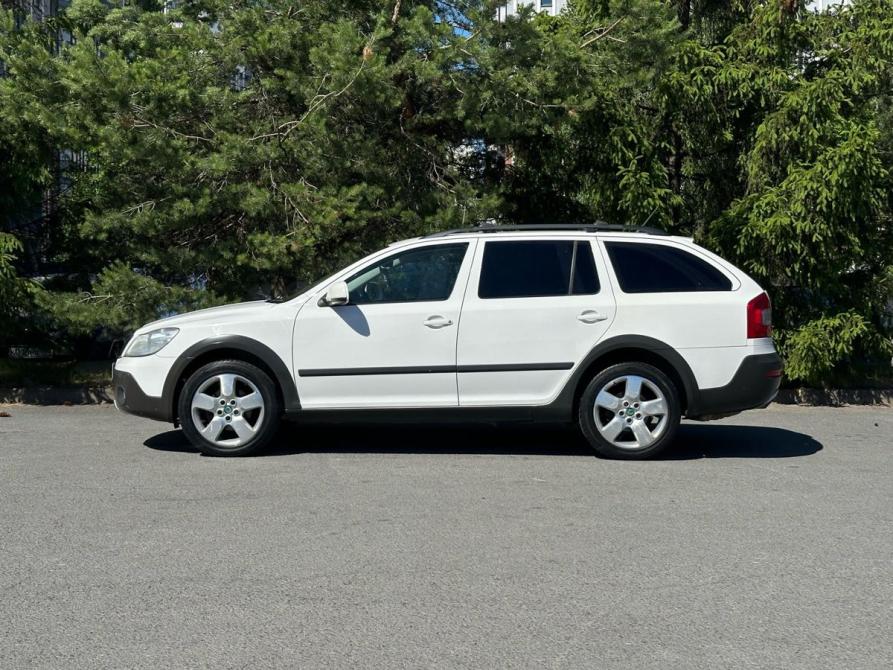 Skoda Octavia II (A5) Рестайлинг Санкт-Петербург  - изображение 9