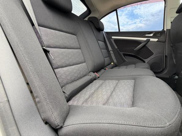 Skoda Octavia II (A5) Рестайлинг с пробегом 2011 года, цена 690 000 рублей, 230000 км, лифтбек, Автокод Объявления