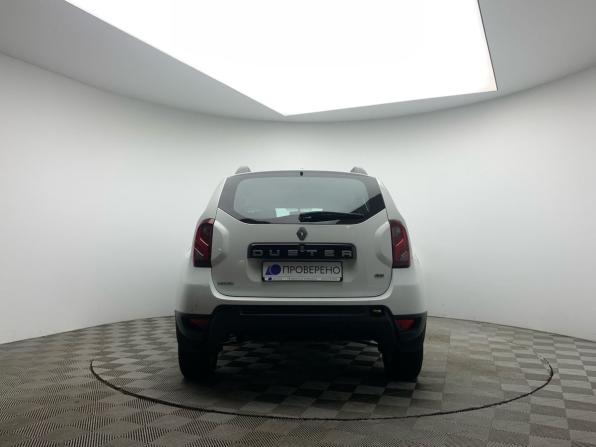 Renault Duster I Рестайлинг с пробегом 2016 года, цена 1 119 000 рублей, 122473 км, внедорожник, Автокод Объявления