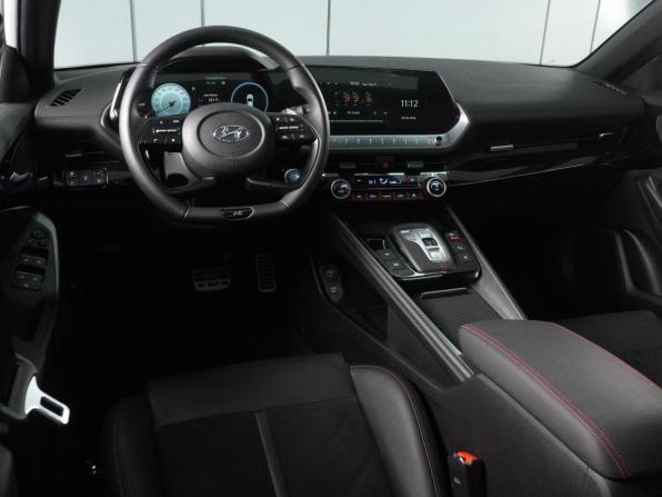 Hyundai Lafesta I Рестайлинг с пробегом 2025 года, цена 2 879 000 рублей, 4184 км, седан, Автокод Объявления