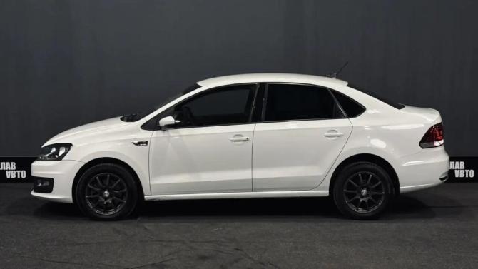 Volkswagen Polo V Рестайлинг с пробегом 2019 года, цена 1 240 000 рублей, 133136 км, седан, Автокод Объявления