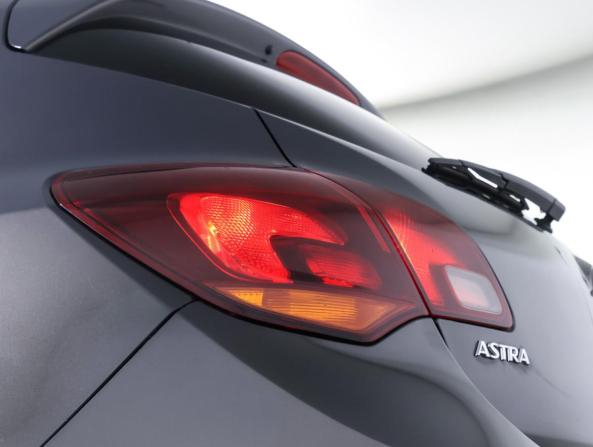 Opel Astra J Рестайлинг с пробегом 2014 года, цена 655 000 рублей, 208095 км, хэтчбек, Автокод Объявления
