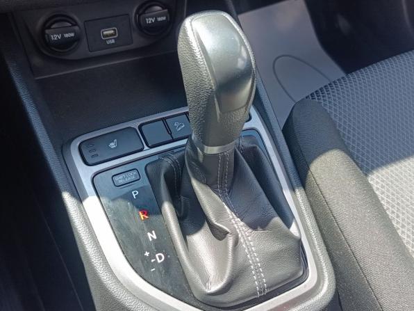Hyundai Creta I Рестайлинг с пробегом 2021 года, цена 1 895 000 рублей, 94957 км, внедорожник, Автокод Объявления