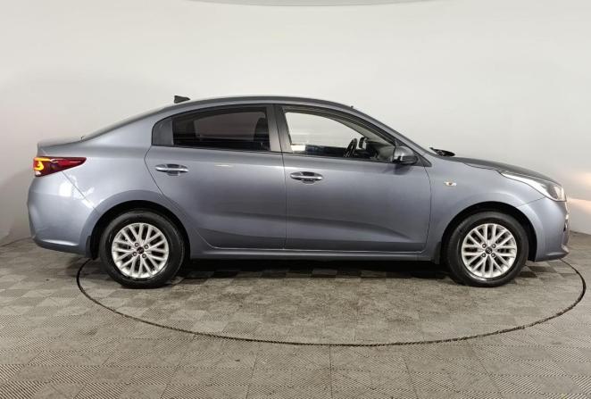 Kia Rio IV с пробегом 2018 года, цена 1 380 000 рублей, 85908 км, седан, Автокод Объявления