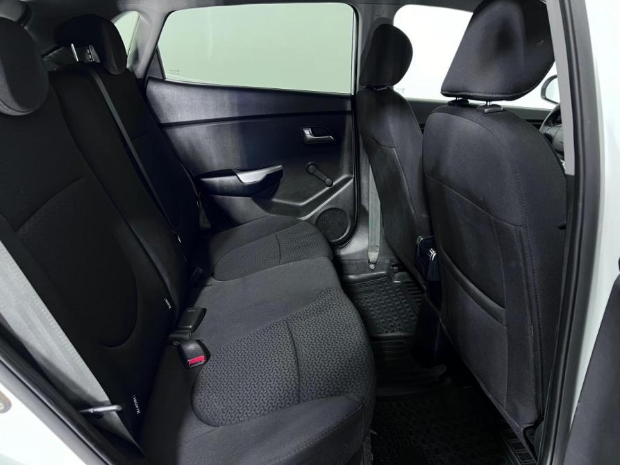 Kia Rio III Ростов-на-Дону  - изображение 11