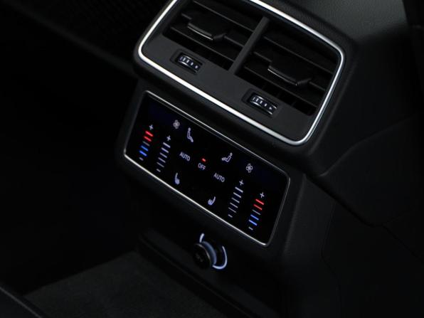 Audi A6 V (C8) с пробегом 2018 года, цена 4 699 050 рублей, 81229 км, универсал, Автокод Объявления