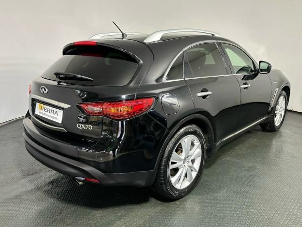 Infiniti QX70 с пробегом 2016 года, цена 2 590 000 рублей, 178000 км, внедорожник, Автокод Объявления