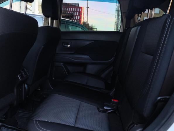 Mitsubishi Outlander III Рестайлинг 3 с пробегом 2019 года, цена 2 297 000 рублей, 84920 км, внедорожник, Автокод Объявления