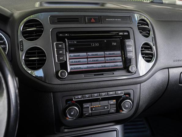 Volkswagen Tiguan I Рестайлинг с пробегом 2014 года, цена 1 580 000 рублей, 97068 км, внедорожник, Автокод Объявления