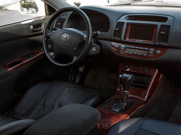 Toyota Camry V (XV30) Рестайлинг с пробегом 2004 года, цена 680 000 рублей, 431044 км, седан, Автокод Объявления