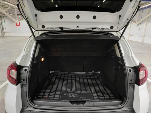 Renault Kaptur I Рестайлинг с пробегом 2021 года, цена 1 450 000 рублей, 52817 км, внедорожник, Автокод Объявления
