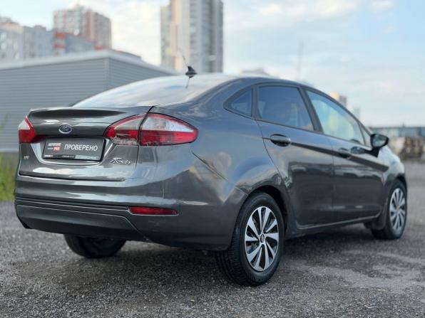 Ford Fiesta Mk6 Рестайлинг с пробегом 2017 года, цена 695 000 рублей, 154920 км, седан, Автокод Объявления