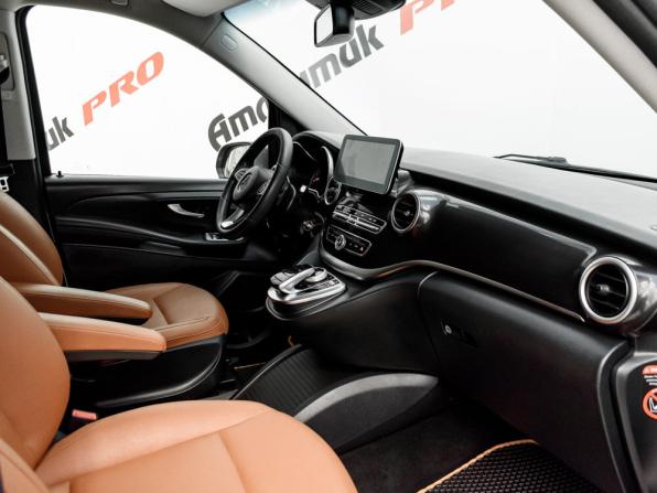 Mercedes-Benz V-Класс III (W447) с пробегом 2018 года, цена 4 100 000 рублей, 155699 км, минивэн, Автокод Объявления