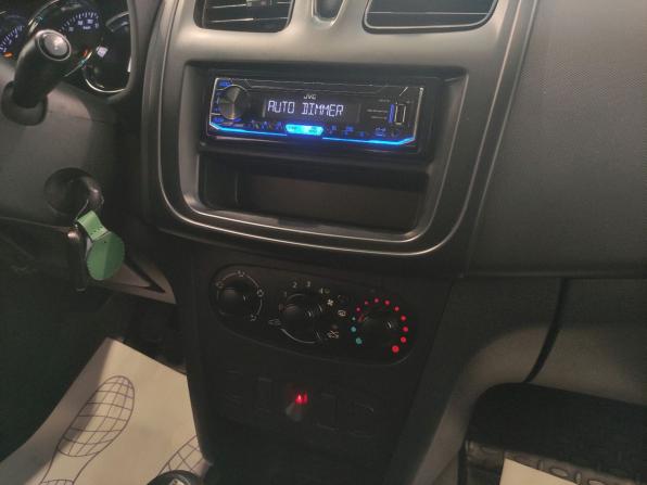 Renault Sandero II с пробегом 2015 года, цена 469 000 рублей, 171409 км, хэтчбек, Автокод Объявления