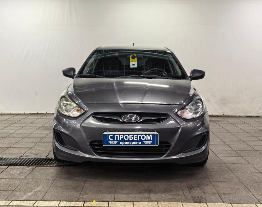 Hyundai Solaris I Санкт-Петербург  - изображение 5